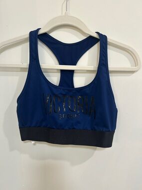 Victoria Sport Navy Racerback Medium-Impact Sports Bra  Size Medium